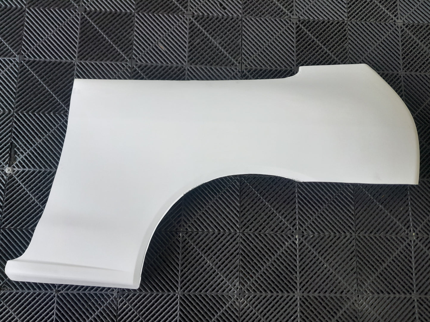 Mitsubishi Mirage Left Rear Guard