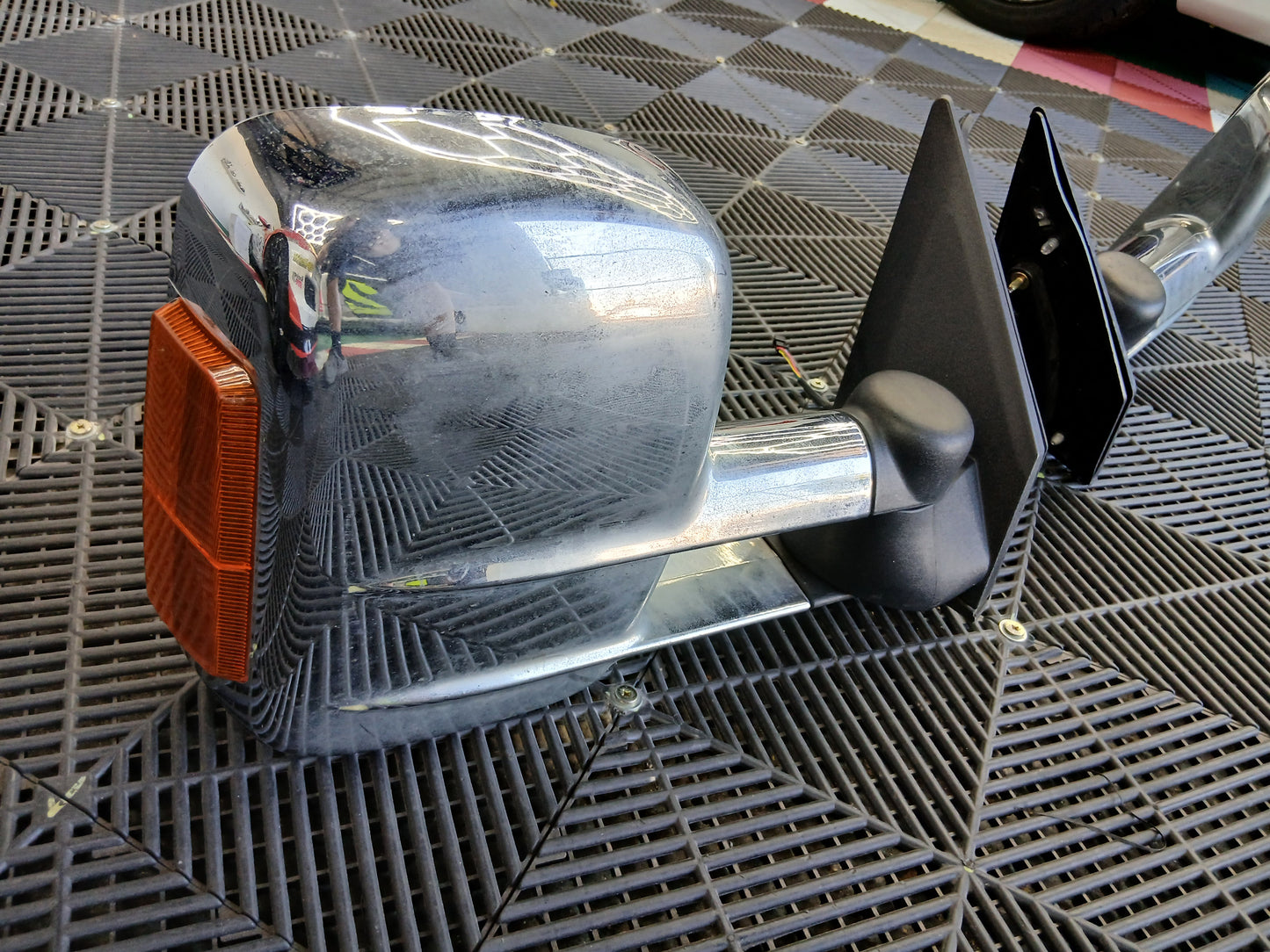 Towing Mirrors - Toyota Landcruiser 200