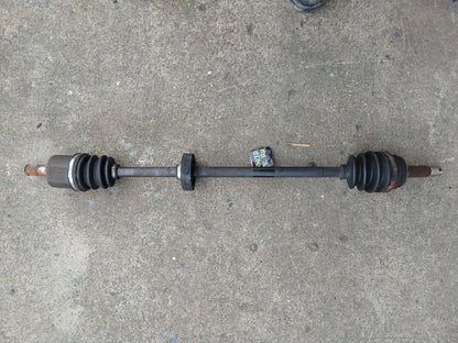Drive Shaft Right-side Mitsubishi Mirage/Lancer CE 1996 - 2003