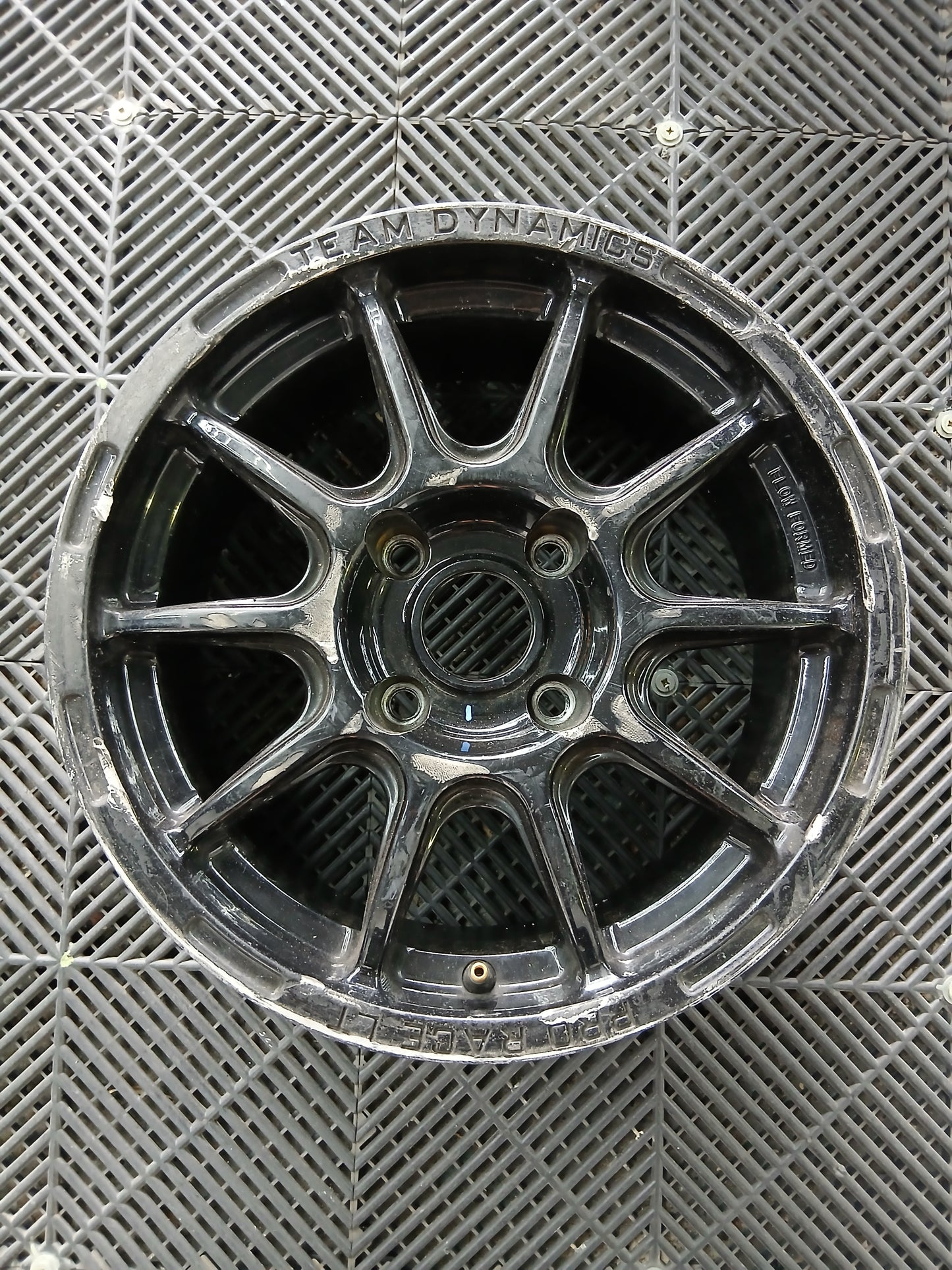 2 x Team Dynamics Pro Race LT - 15 inch Allow rims