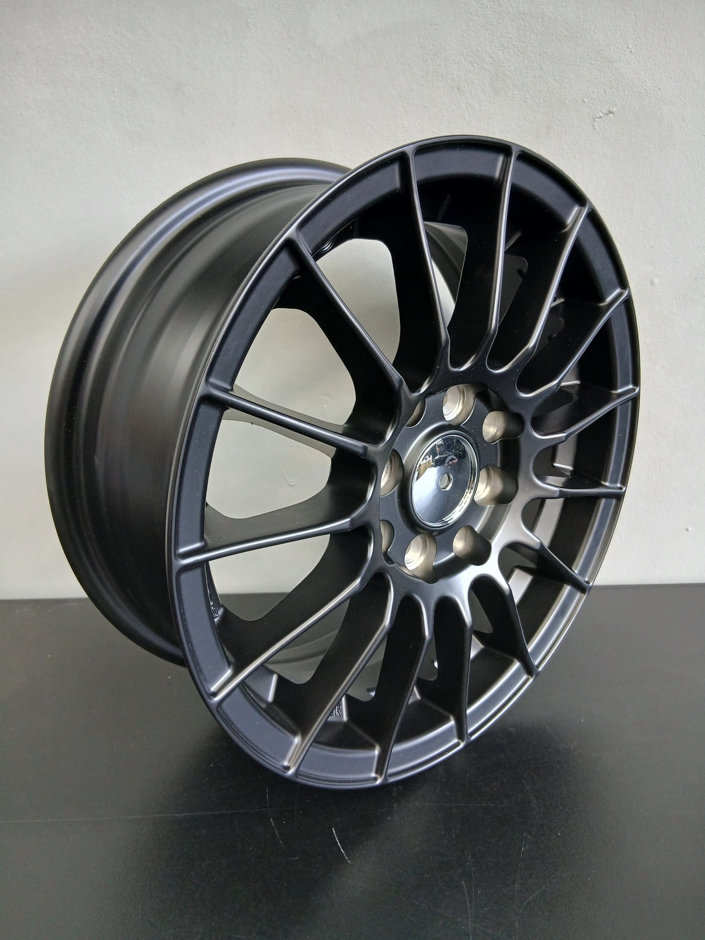14x5.5 ALLOY RIM - KRG6619 - by Zenith Alloy Wheels