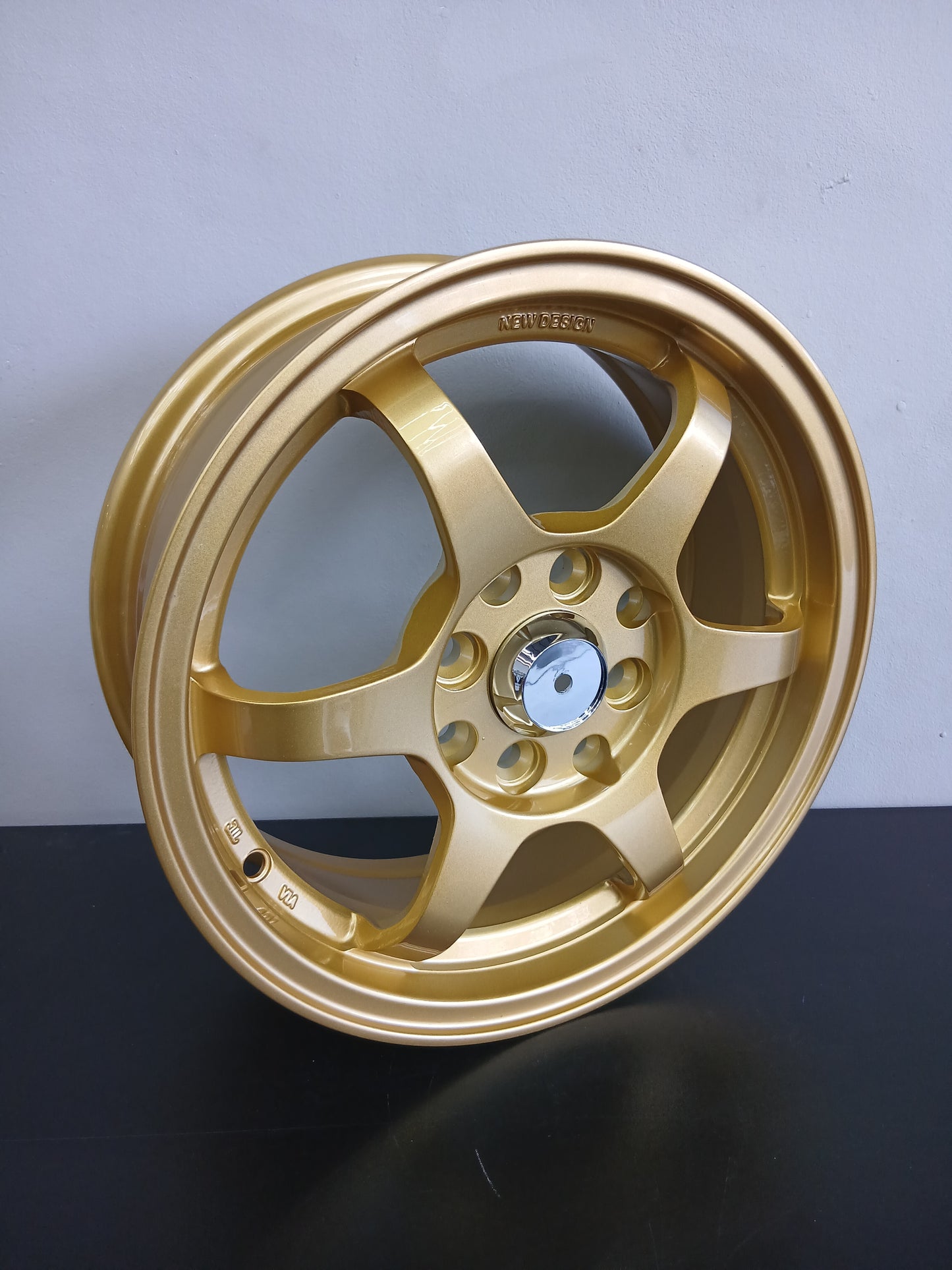 14x5.5 ALLOY RIM - KRG8865 - by Zenith Alloy Wheels