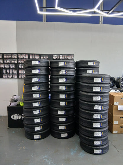 Goodyear Formula Vee 120/590-15 Blue Streak 82