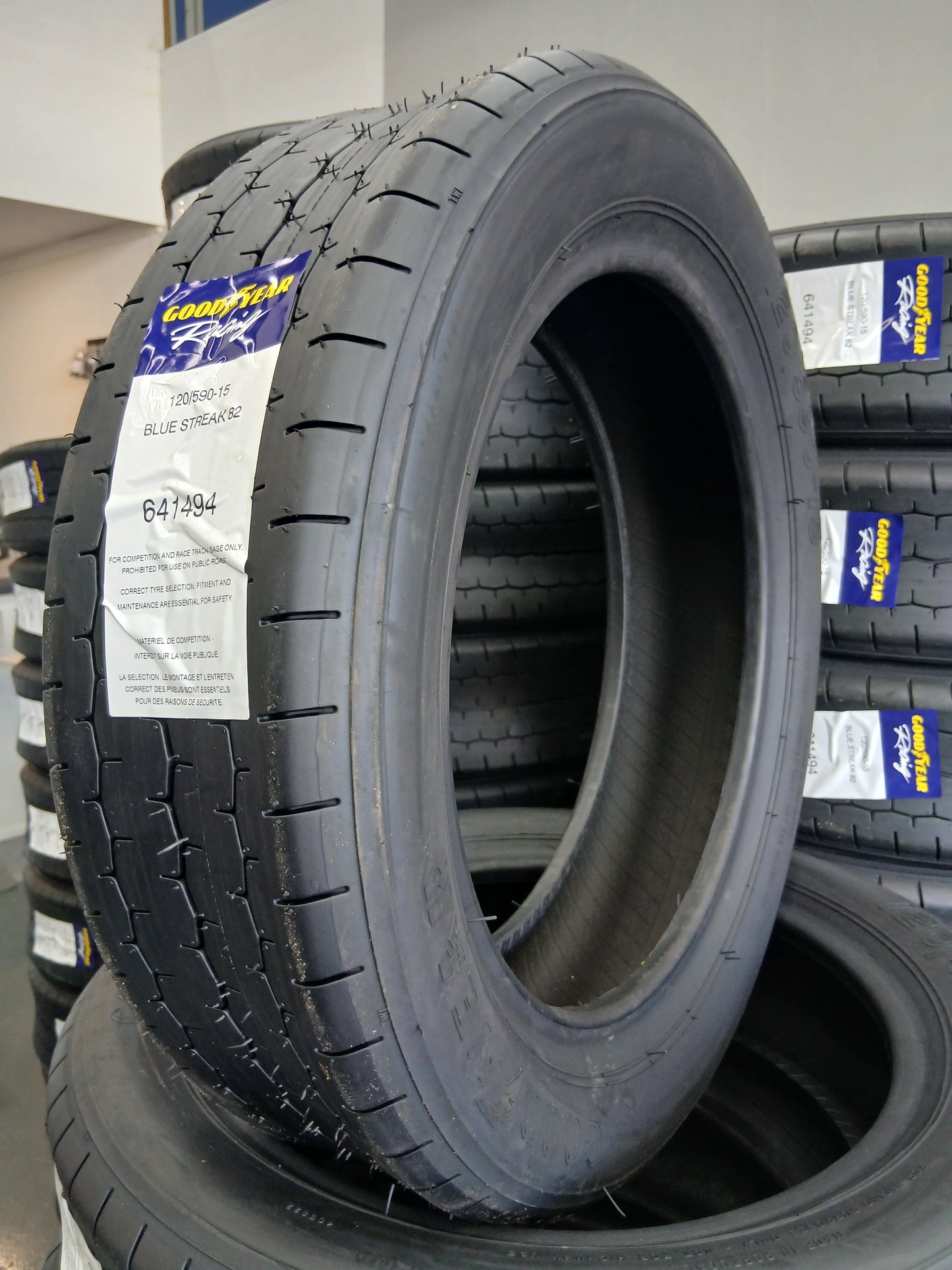 Goodyear Formula Vee 120/590-15 Blue Streak 82