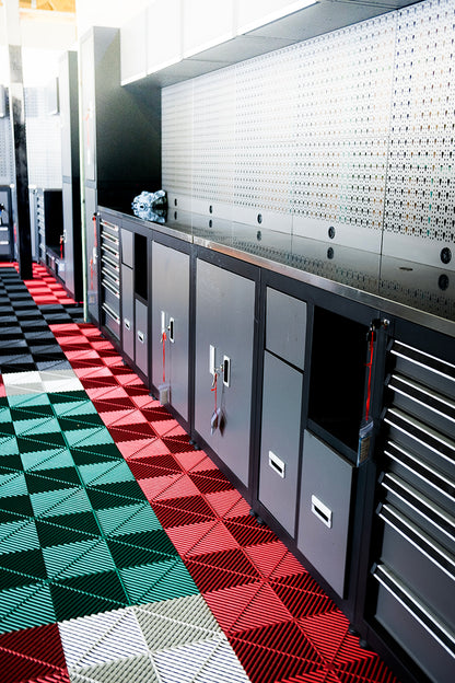 PLASTIC (PVC)  FLOOR TILES - HIGHEST QUALITY - 400mm x 400mm x 18mm